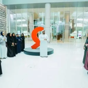 اللجنة النسائية في «كهرباء ومياه دبي» تنظم رحلة تثقيفية إلى مكتبة محمد بن راشد