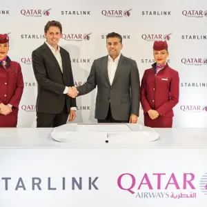 الخطوط الجوية القطرية توفر خدمة الاتصال بالإنترنت عبر ستارلينك على متن رحلاتها