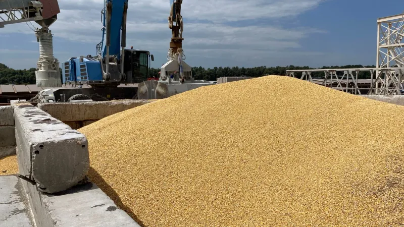 ارتفاع صادرات أوكرانيا من الحبوب في أبريل إلى 6.3 مليون طن