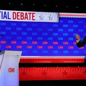 انطلاق أول مناظرة في الانتخابات الأميركية.. بايدن وترامب وجهاً لوجه