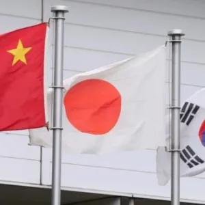 قمة ثلاثية بين كوريا الجنوبية والصين واليابان