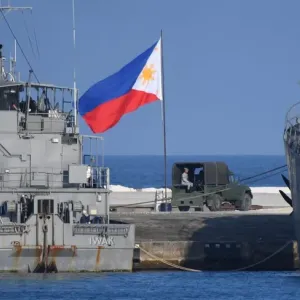 الصين تتودد إلى نخب الفلبين في ظل التقارب بين مانيلا وواشنطن