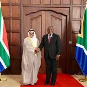 السفير سالم الشبلي يقدم أوراق اعتماده لرئيس جنوب إفريقيا