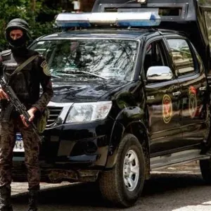 الشرطة تنتقل إلى موقع «الاشتباكات المسلحة» بـ جوار مستشفى العجوزة (تفاصيل)