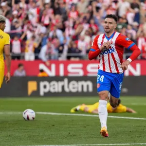 أراوخو عن هزيمة برشلونة أمام جيرونا: تراجعنا ذهنيًا بعد هدف التعادل