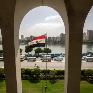 جدل في مصر بعد اعتماد قانون يمنح القطاع الخاص حق إدارة المستشفيات العامة