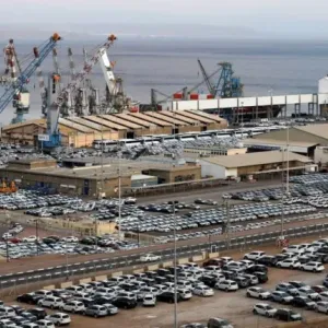 ميناء إيلات الإسرائيلي يواجه شبح تسريح العمالة