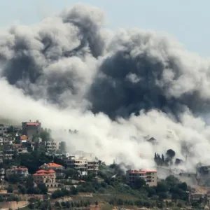 صباح "النهار"- دخان قاتم يلفّ الجنوب... وبواد "إيجابية" في ملف النزوح السوري
