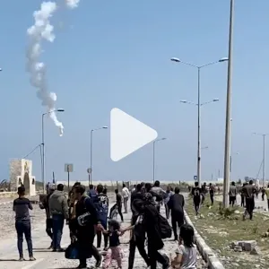 شاهد كيف تحولت رحلة فلسطينيين لشمال #غزة إلى كابوس