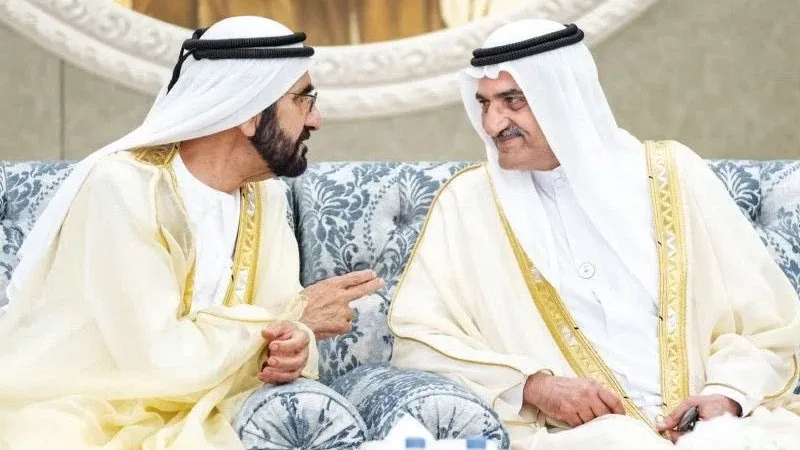 محمد بن راشد: الأخ والصديق حمد بن محمد الشرقي.. نبارك لكم خمسين عاماً في خدمة الوطن