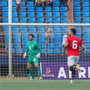 طارق سليمان: الشناوي لا يرد على منتقديه إلا في الملعب.. وحارس بيراميدز لا يعطي الكرة حقها