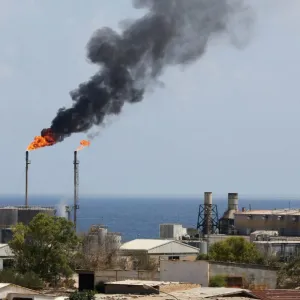 إعادة تشغيل 9 آبار نفطية في ليبيا بعد الانتهاء من صيانتها