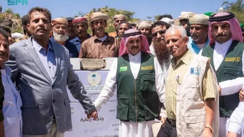«إعمار اليمن» يضع حجر الأساس لمشروع مستشفى سباح في محافظة أبين