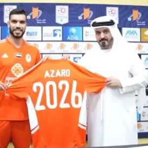 عجمان الإماراتي يجدد عقد وليد أزارو حتى 2026