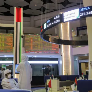 مؤشر سوق دبي يسجل المكاسب الأسبوعية الثالثة على التوالي .. والثلاثيني يرتفع 7%