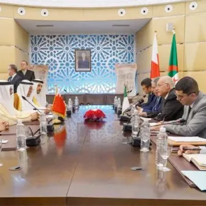 وزير الخارجية يجتمع مع وزير الشؤون الخارجية والجالية الوطنية بالخارج في الجمهورية الجزائرية الديمقراطية الشعبية