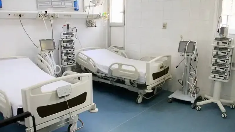 سريران لكل 100 ساكن في المستشفيات العمومية التونسية