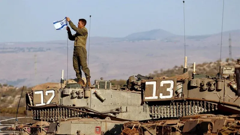 قتيل في إسرائيل.. وحزب الله يهاجم قافلة عسكرية بالصواريخ