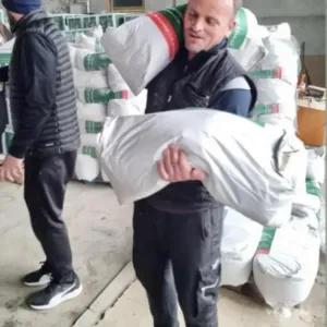 "سلمان للإغاثة" يوزع 280 سلة غذائية في جمهورية الجبل الأسود