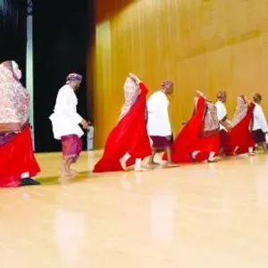 افتتاح فعاليات مهرجان الوطن العربي للإبداع الثقافي الدولي بظفار