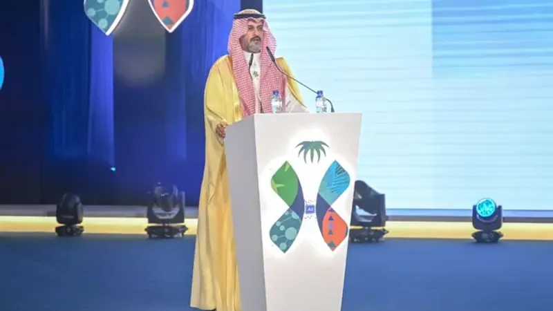 "عبدالعزيز بن سعد" يدشن أعمال مؤتمر حائل الدولي لطب نمط الحياة 2024
