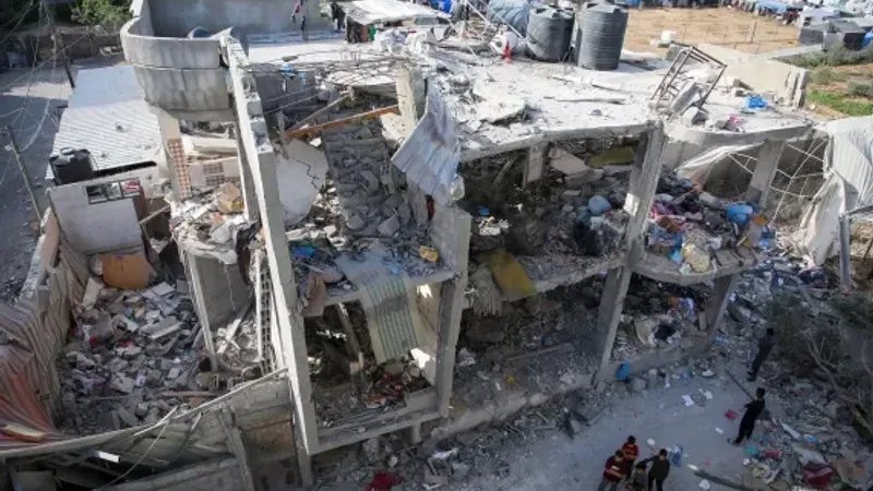 الحرب على غزة مباشر.. استهداف رفح ومظاهرات بإسرائيل لإتمام صفقة التبادل