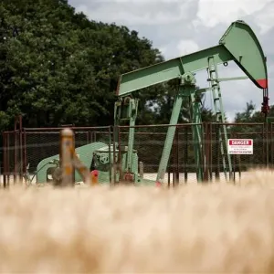 أمريكا: مستعدون لإعادة فتح المخزون من النفط لوقف ارتفاع الأسعار