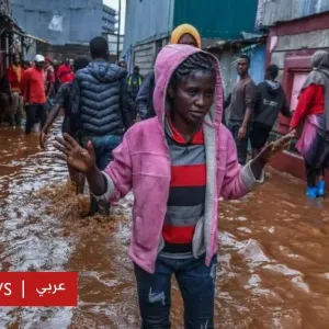 أسفرت الفيضانات في كينيا عن مقتل ما يزيد على 120 شخصا حتى الآن، من بينهم نحو 50 شخصا في فيضانات اجتاحت منطقة تبعد نحو 60 كيلومترا عن العاصمة نيروبي.