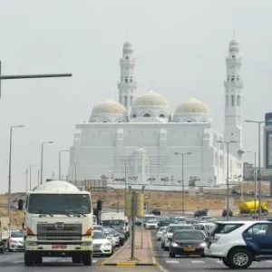 1.6 مليون مركبة مسجلة في عمان بنهاية مارس
