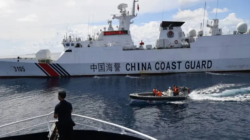 الفلبين تنفي التوصل لاتفاق مع الصين بشأن المناطق المتنازع عليها ببحر الجنوب