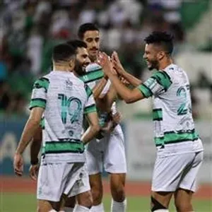 العربي بـ 10 لاعبين ينجو من فخ السالمية ويواصل سباق الصدارة مع الكويت