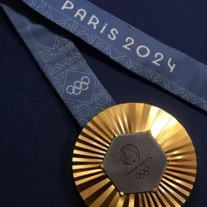 قرار منح جوائز مالية للفائزين بذهبية أولمبية يثير انتقادات شديدة