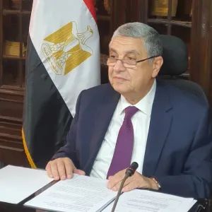 مصر تسعى لرفع حصة الطاقة المتجددة إلى 58% بحلول 2040