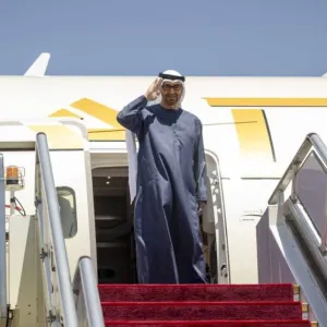 محمد بن زايد يغادر الصين في ختام زيارة دولة