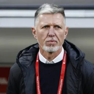 الاتحاد العُماني لكرة القدم يلعن عن تعاقده مع المدرب التشيكي ياروسلاف