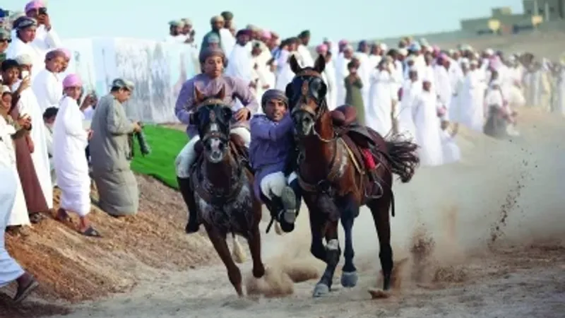 فعاليات متنوعة في ركض عرضة الخيل التقليدية برأس الحد