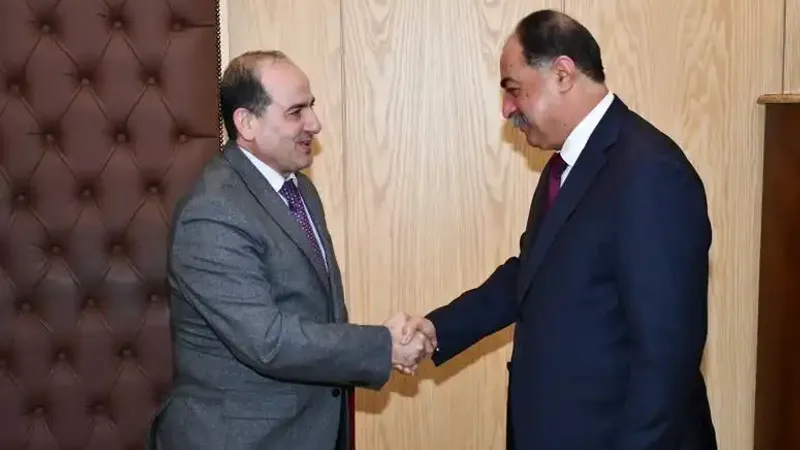 وزير الداخلية يلتقي سفير الجمهورية العربية السورية بتونس