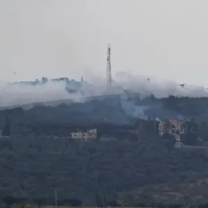 حزب الله يقصف مواقع إسرائيلية والاحتلال يرد بغارات على جنوب لبنان