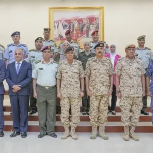رئيس هيئة الأركان يستقبل وفداً من كلية الدفاع الوطني الملكية بالمملكة الأردنية الهاشمية الشقيقة