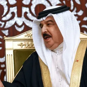 ملك البحرين في لقاء مع بوتين يؤكد دعم بلاده تطبيع العلاقات مع إيران