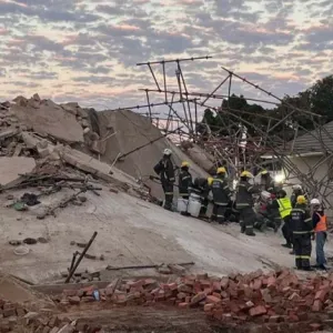 جنوب إفريقيا.. ارتفاع حصيلة ضحايا انهيار مبنى إلى 30 قتيلا
