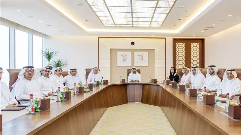 مجلس المناطق الحرة في دبي يؤكد دور التكنولوجيا في سلامة التعاملات وجذب الاستثمارات