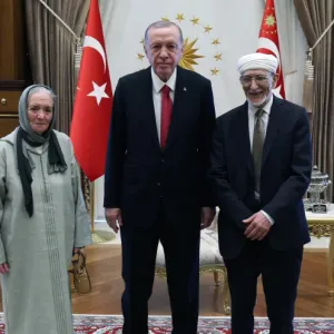 الرئيس التركي طيب رجب أردوغان يستقبل الفيلسوف المغربي طه عبد الرحمن