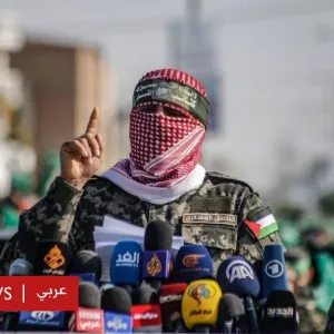 أبوعبيدة يتعهد بمواصلة القتال ضد إسرائيل والجيش الإسرائيلي يكثف هجماته في مختلف أنحاء القطاع - BBC News عربي