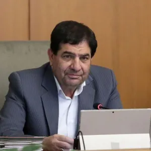 محمد مخبر.. من رئاسة صندوق "ستاد للاستثمار" إلى سدة الحكم في إيران