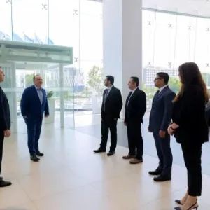 المدير الإداري لـ BMW الشرق الأوسط يقوم بزيارة رسمية الأولى من نوعها إلى BMW عُمان