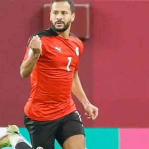 صلاح ونجوم الكرة المصرية ينعون لاعب "الفراعنة" أحمد رفعت
