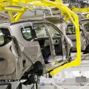 شركة Benteler الألمانية تفتتح مصنعًا للسيارات بالقنيطرة