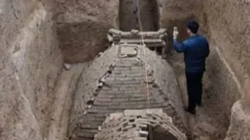 الصين: اكتشاف مقبرة من الطوب تعود إلى عهد أسرة مينج