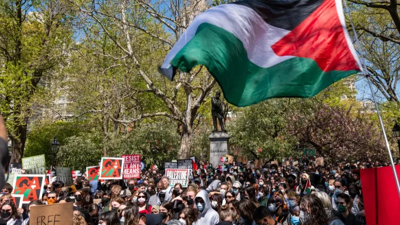 بالصور- اتّساع نطاق الاحتجاجات المؤيّدة للفلسطينيين في الجامعات الأميركية... والشرطة تعتقل مئات الطلاب